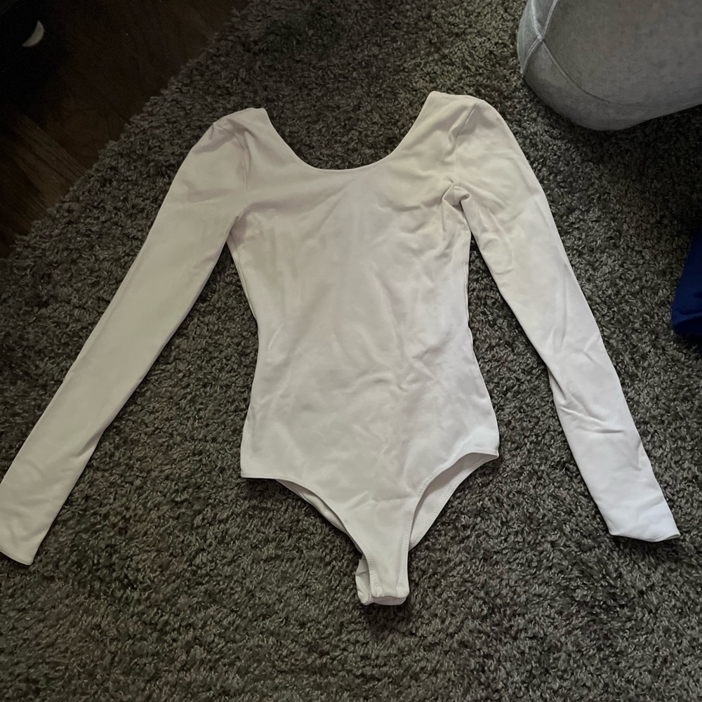 aritzia Wilfred bodysuit size small